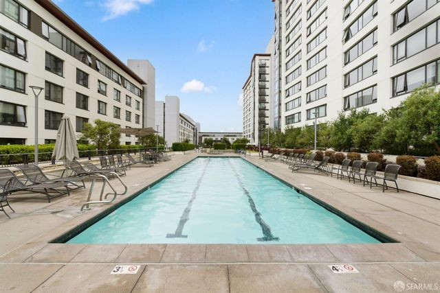 250 King Street 722, San Francisco, CA 94107
