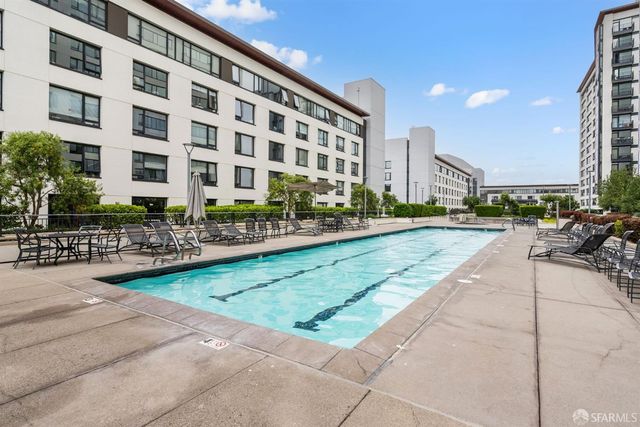 250 King Street 722, San Francisco, CA 94107