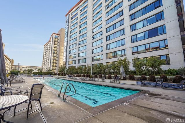 250 King Street 722, San Francisco, CA 94107