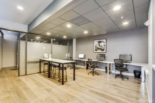250 King Street 722, San Francisco, CA 94107