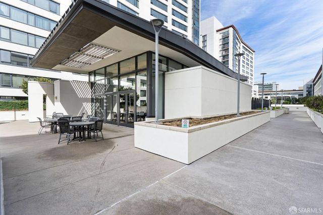 250 King Street 722, San Francisco, CA 94107