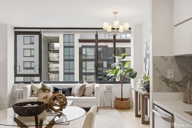 250 King Street 722, San Francisco, CA 94107