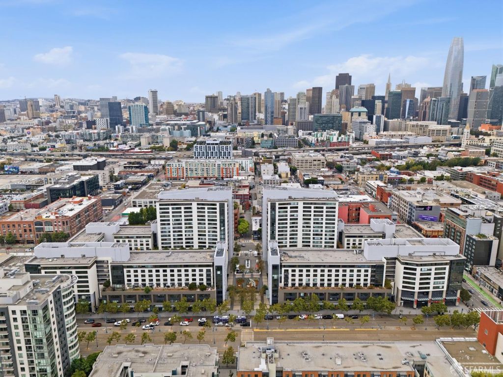 250 King Street 722, San Francisco, CA 94107