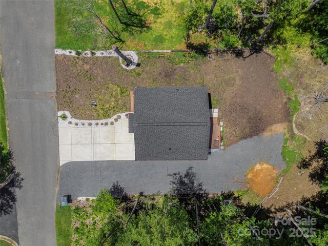 1903 Midwood Drive, Albemarle, NC 28001