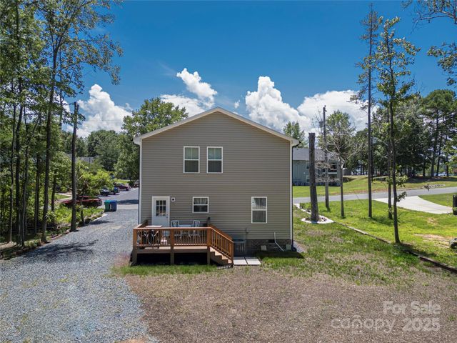 1903 Midwood Drive, Albemarle, NC 28001