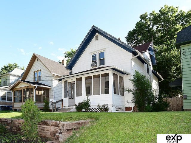 355 Lincoln Avenue, Council Bluffs, IA 51503