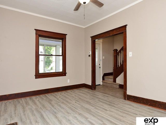 355 Lincoln Avenue, Council Bluffs, IA 51503