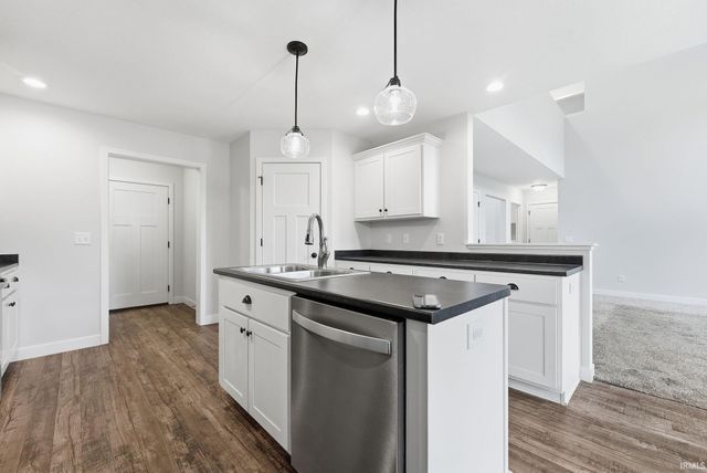 178 Stangrove Cove, Fort Wayne, IN 46845