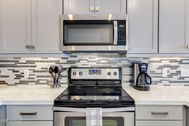 2511 W QUEEN CREEK Road 343, Chandler, AZ 85248