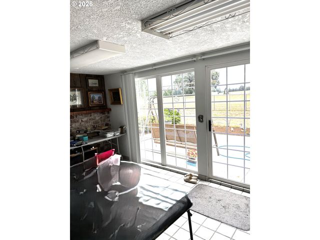13517 LELAND Rd, Oregon City, OR 97045