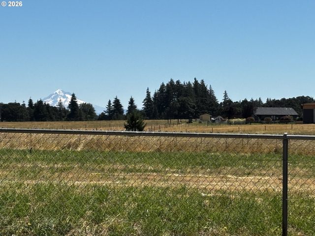 13517 LELAND Rd, Oregon City, OR 97045