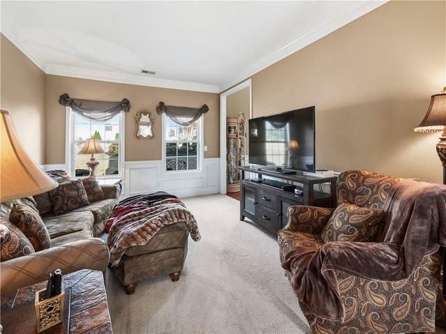 5727 Pleasant Woods Drive, Flowery Branch, GA 30542