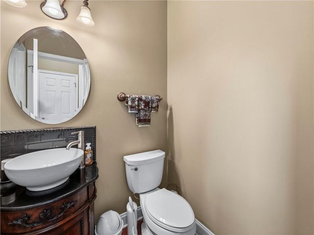 5727 Pleasant Woods Drive, Flowery Branch, GA 30542