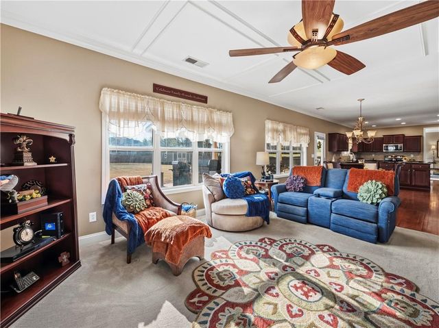 5727 Pleasant Woods Drive, Flowery Branch, GA 30542