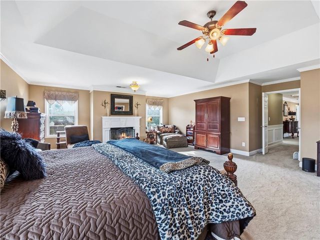 5727 Pleasant Woods Drive, Flowery Branch, GA 30542