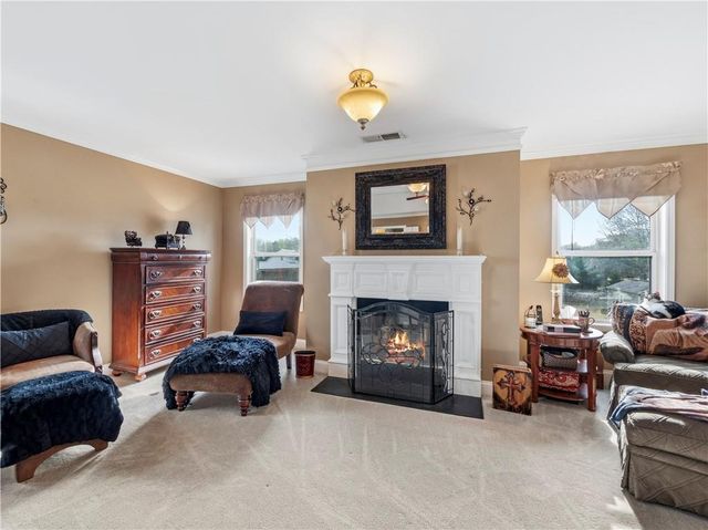 5727 Pleasant Woods Drive, Flowery Branch, GA 30542