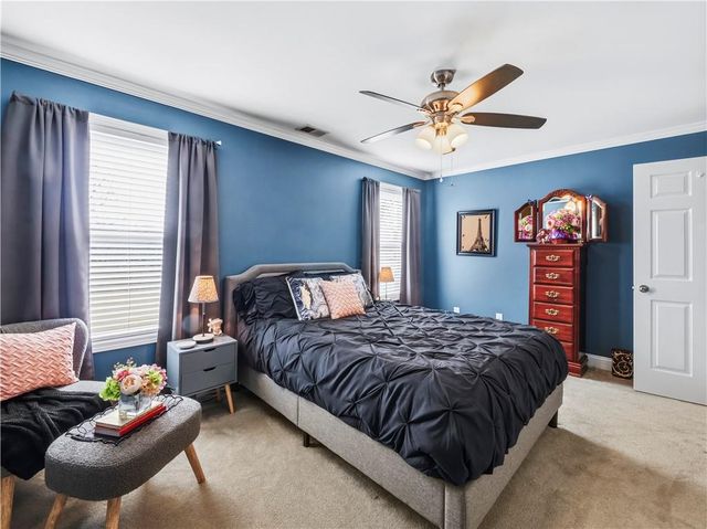 5727 Pleasant Woods Drive, Flowery Branch, GA 30542