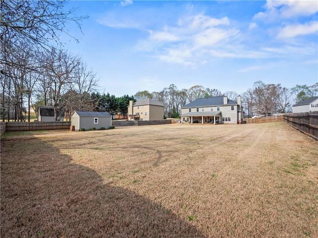 5727 Pleasant Woods Drive, Flowery Branch, GA 30542