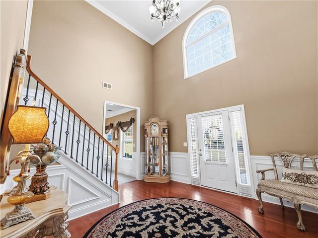 5727 Pleasant Woods Drive, Flowery Branch, GA 30542