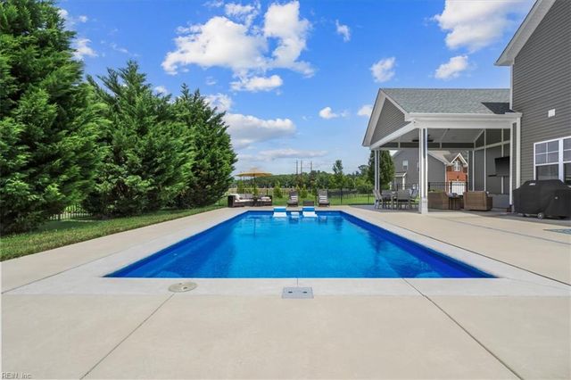 1904 Bitter Root CT, Virginia Beach, VA 23456