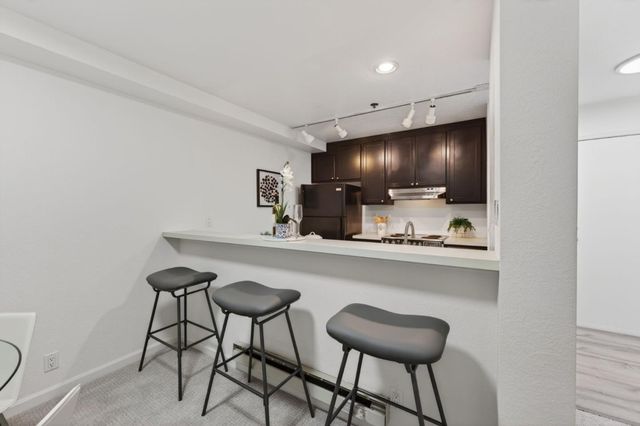 1269 Poplar 201, Sunnyvale, CA 94086