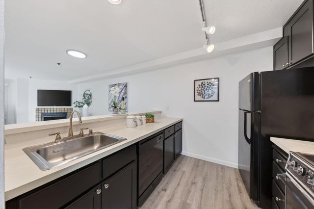 1269 Poplar 201, Sunnyvale, CA 94086