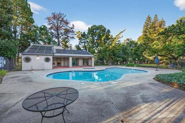 1269 Poplar 201, Sunnyvale, CA 94086