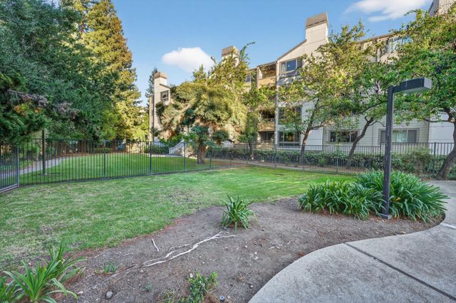 1269 Poplar 201, Sunnyvale, CA 94086