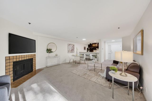 1269 Poplar 201, Sunnyvale, CA 94086