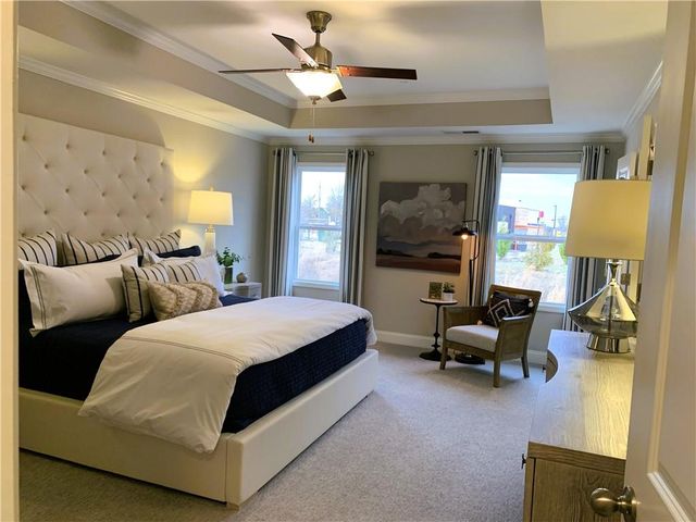 301 Hayden Circle, Woodstock, GA 30189