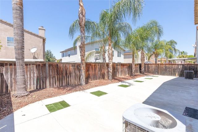 34619 Chinaberry, Winchester, CA 92596