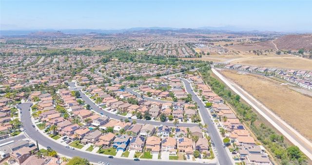 34619 Chinaberry, Winchester, CA 92596