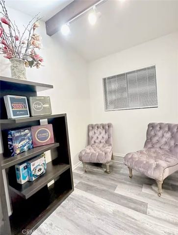 8845 Mentone, Riverside, CA 92503