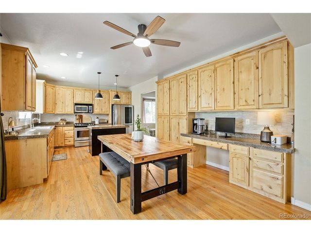 2912 Ariel Dr, Loveland, CO 80537