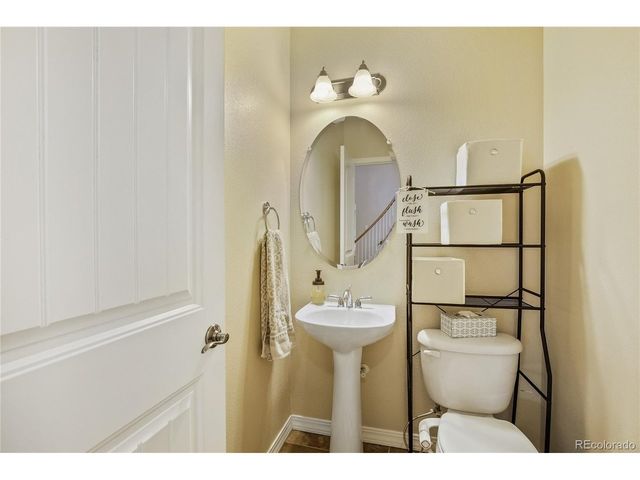 2912 Ariel Dr, Loveland, CO 80537