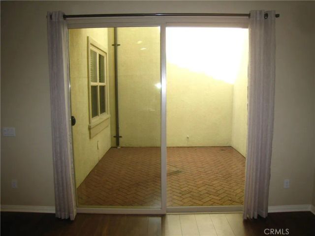 235 Kempton, Irvine, CA 92620