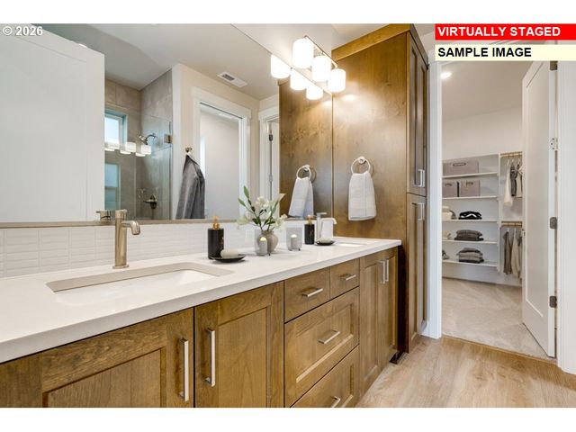 5939 Se 73rd Ave, Hillsboro, OR 97123