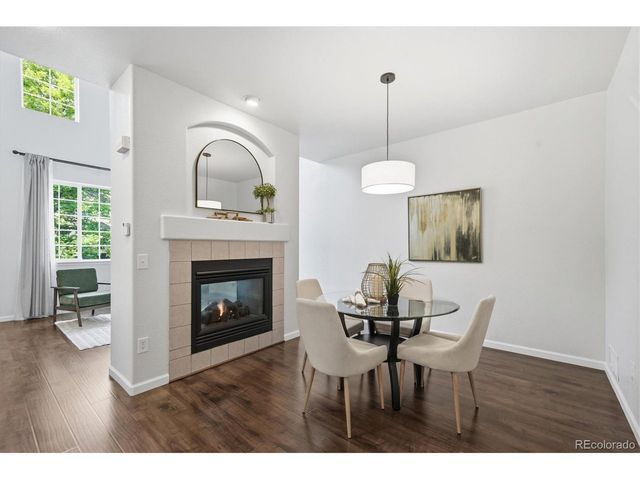 5941 S Wright Ct, Littleton, CO 80127