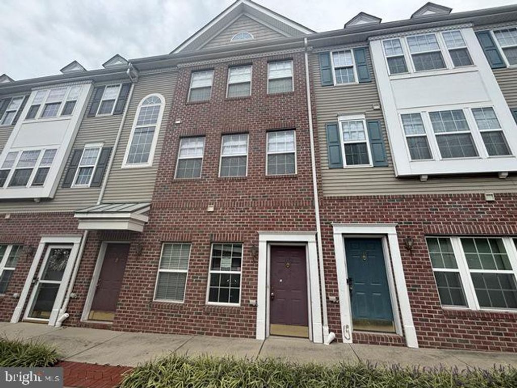 1072 LAMBERTON ST, Trenton, NJ 08611