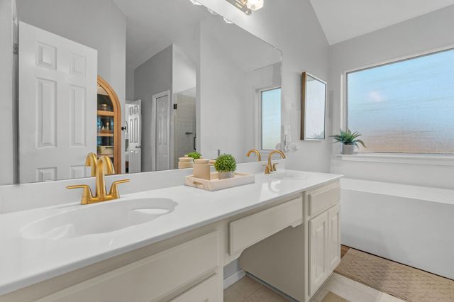 104 Langley Court, Aledo, TX 76008