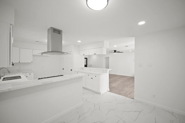 5943 Greenmont Drive, Houston, TX 77092