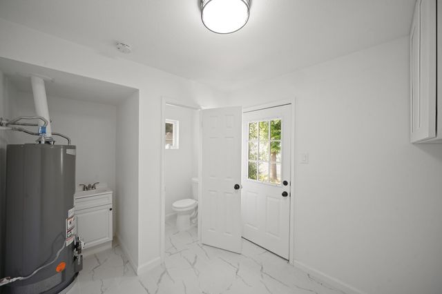 5943 Greenmont Drive, Houston, TX 77092