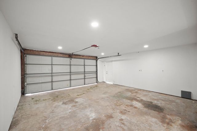 5943 Greenmont Drive, Houston, TX 77092