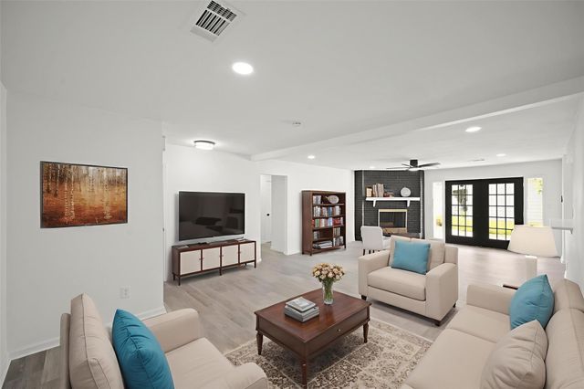 5943 Greenmont Drive, Houston, TX 77092