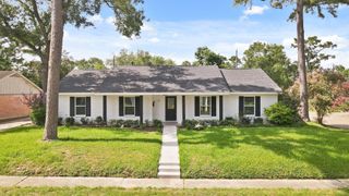 5943 Greenmont Drive, Houston, TX 77092
