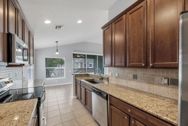 2223 KINGS PALACE DRIVE 00, Riverview, FL 33578