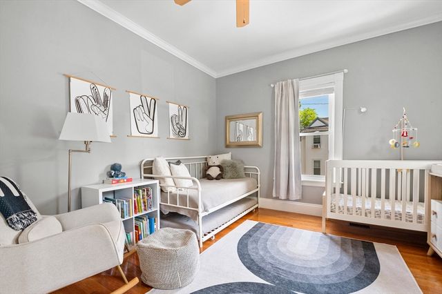 349 Linwood Ave 1, Newton, MA 02460