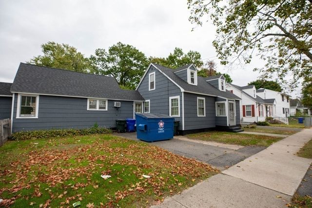 5 Barber St, Springfield, MA 01109