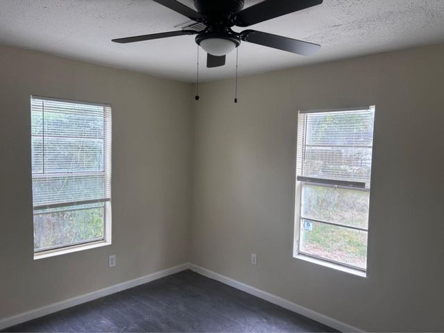 7918 Woodlyn Road, Houston, TX 77028