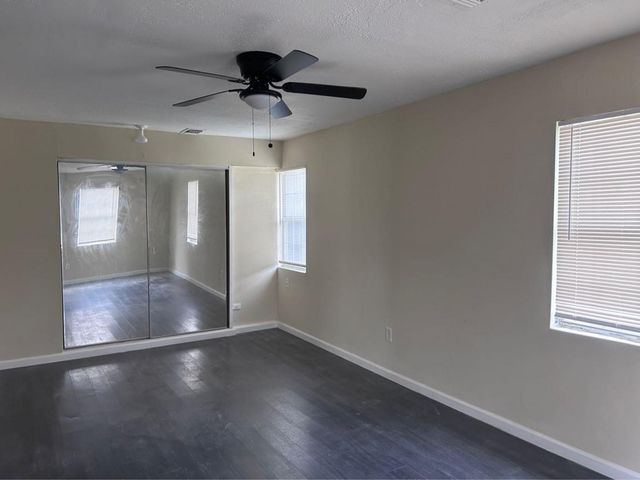 7918 Woodlyn Road, Houston, TX 77028